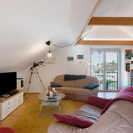 Traum Mit Seeblick Appartement Allensbach