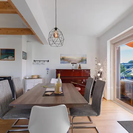 Traum Mit Seeblick Appartement